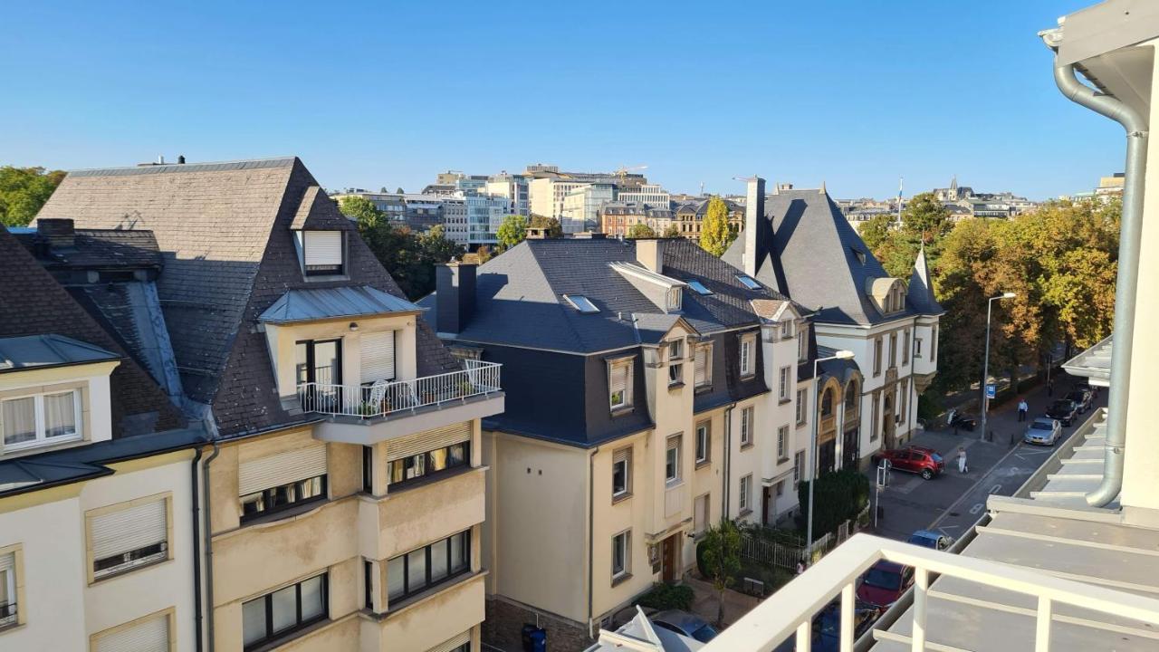 Top Floor Luxembourg City Studio With A Great View Appartement Buitenkant foto